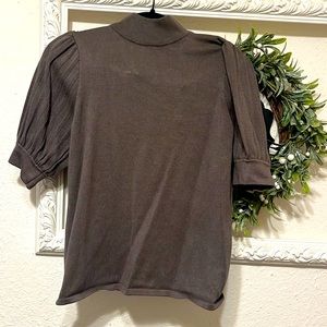 Tahari Puffed sleeve sweater